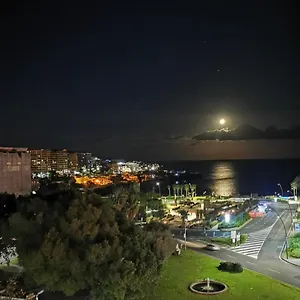 https://luxurious-street-apartments.catania-hotels.net