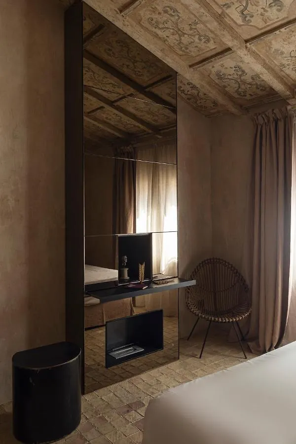 Elle Dimora Di Sicilia Hotel Catania 0*,  Italy